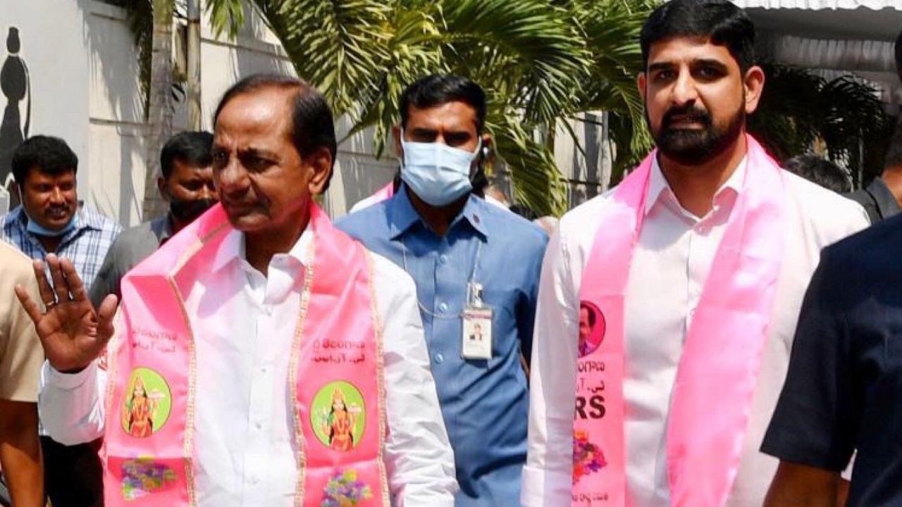 BRS on Kaushik Reddy: పవర్ పోయినా పొగరు తగ్గలేదట.. ఆ ఎమ్మేల్యేపై మండిపడుతున్న నెటిజన్స్
