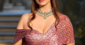 Malavika Mohanan: ట్రెండీ వేర్ లో అందాలతో రచ్చ చేస్తున్న మాళవిక..!
