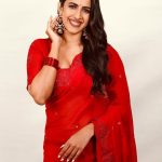 Niharika Konidela: ఎరుపు చీరలో మెగా వారసురాలు.. ఎవ్వరి దిష్టి తగలకూడదు.!