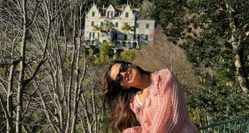 Ashika Ranganath : ఫారిన్ వీధుల్లో చిల్ అవుతున్న నాగ్ బ్యూటీ.. రచ్చ మాములుగా లేదు..