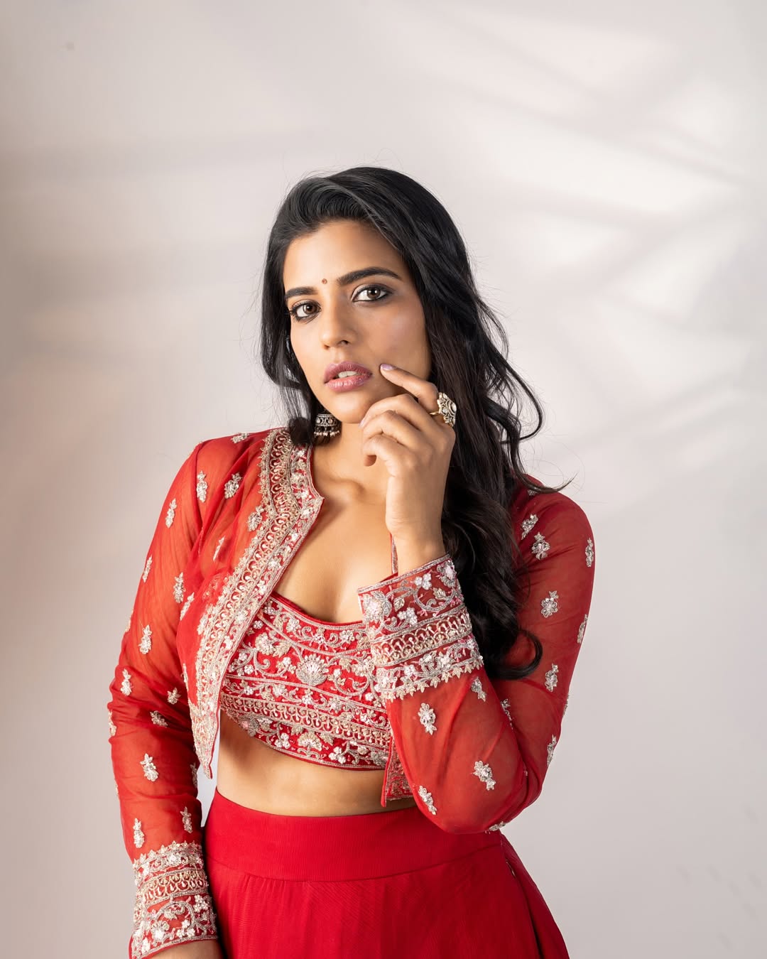 Aishwarya Rajesh Photo Gallery