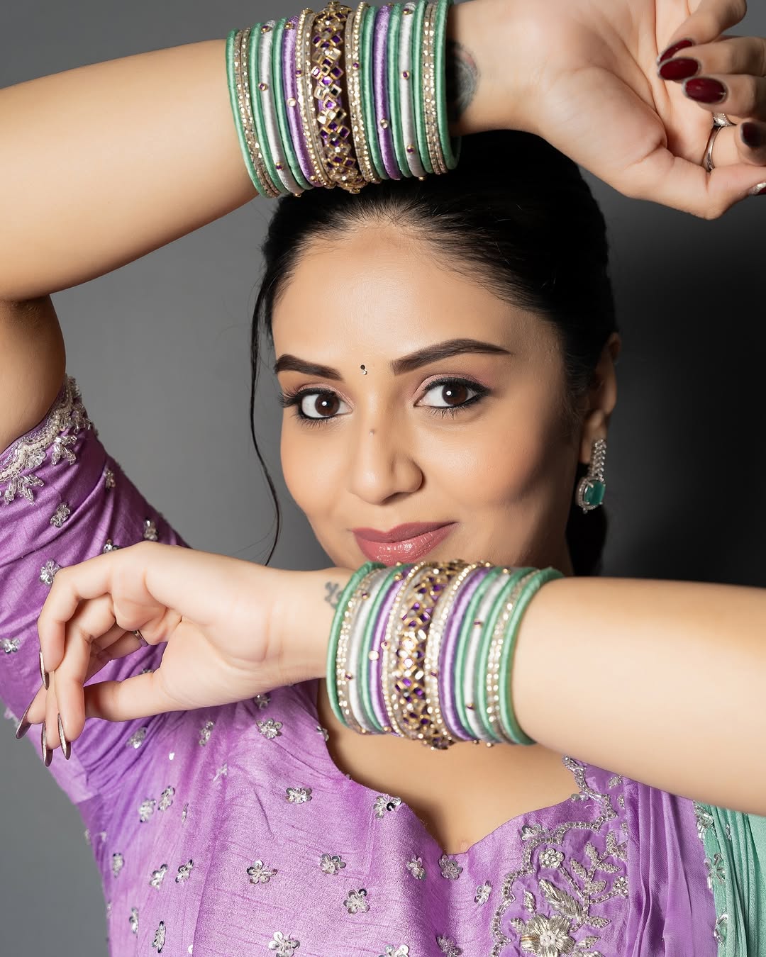 Actress SreeMukhi Photo gallery