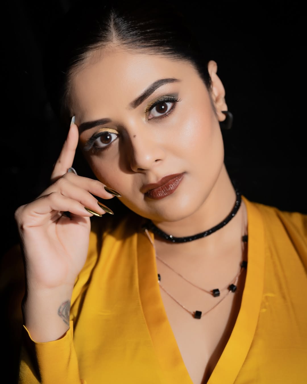 Sreemukhi Photo Gallery