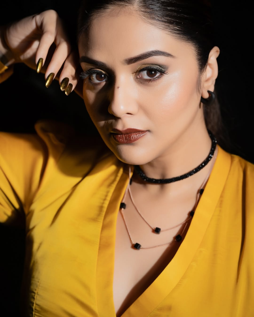 Sreemukhi Photo Gallery