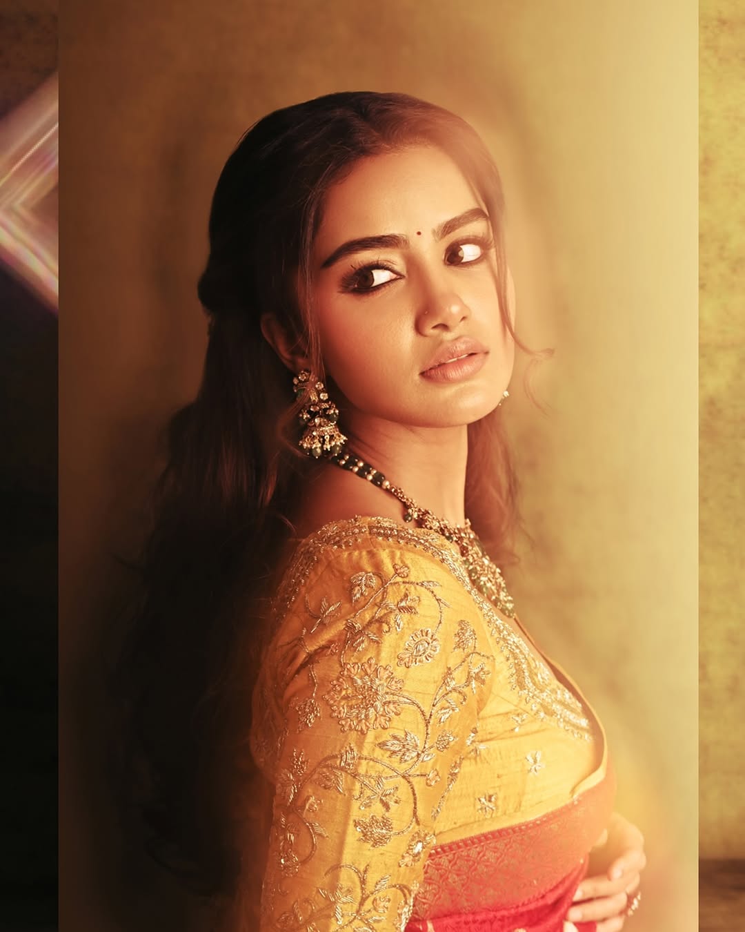 Actress Anupama Parameswaran Photo gallery