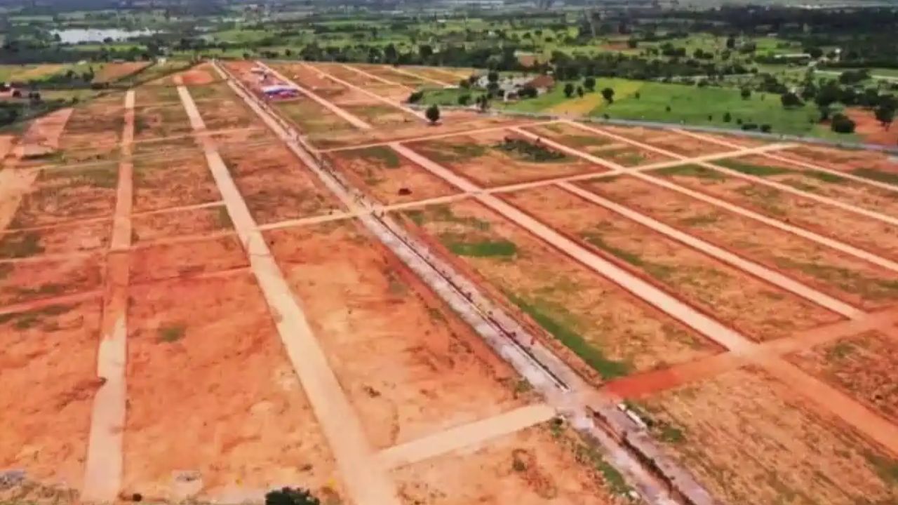 Housing Board Land’s : లక్షల కోట్ల భూములు – రక్షణకు ద్విముఖ వ్యూహం అనుసరిస్తున్న ప్రభుత్వం