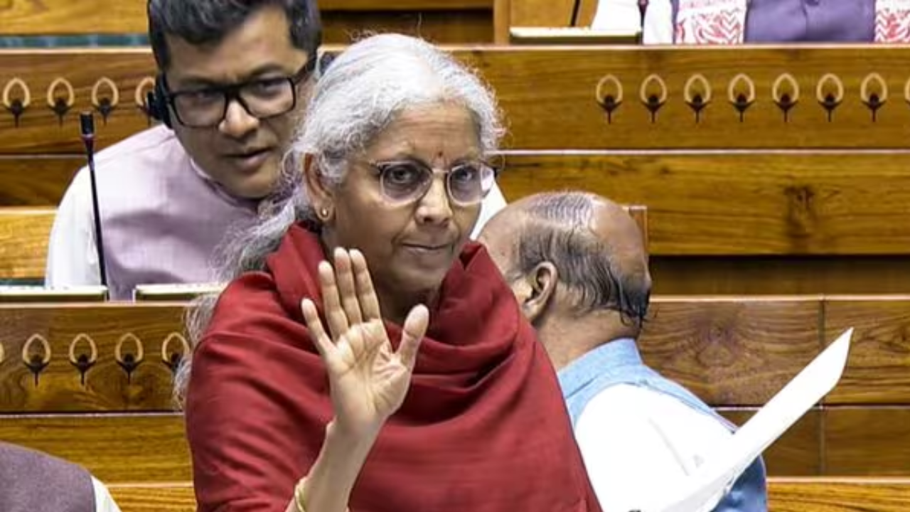 New Income Tax Bill : కొత్త పన్ను స్లాబులపై పార్లమెంట్ లో ఆర్థిక మంత్రి ప్రకటన