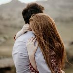 Benefits of Hugs: చిన్న కౌగిలింతతో బోలెడన్ని బెనిఫిట్స్.. హగ్ ఇవ్వండి గురూ!