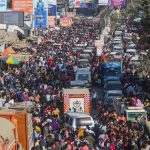Mahakumbh Traffic Jam: రెండు రోజులు వెళ్లొద్దు.. కుంభమేళాలో 350 కి.మీ ట్రాఫిక్ జామ్