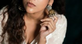 Rashmi Gautam: వైట్ డ్రెస్‌లో ఏంజెల్‌లా మెరిసిపోతున్న రష్మీ.. సింపుల్‌గా, క్యూట్‌గా..