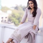Aishwarya Rajesh: గోడెక్కిన ఐశ్వర్య.. కొంటె చూపులతో కవ్విస్తూ..!
