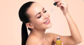 Oils For Skin Glow: ఈ ఆయిల్స్ వాడితే.. కొరియన్ గ్లాసీ స్కిన్ !