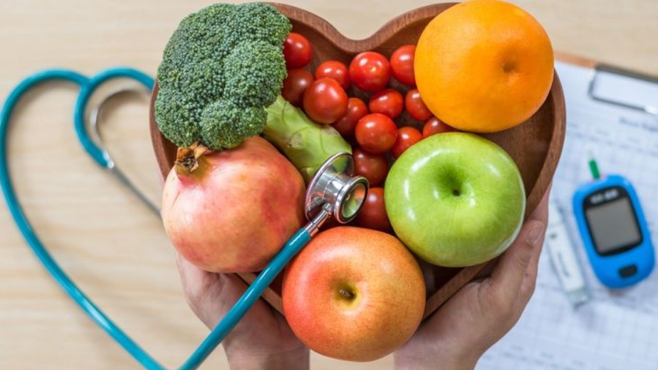 Foods For Diabetic Patients: షుగర్ పేషెంట్లు వీటిని తప్పకుండా తినాలి తెలుసా ?