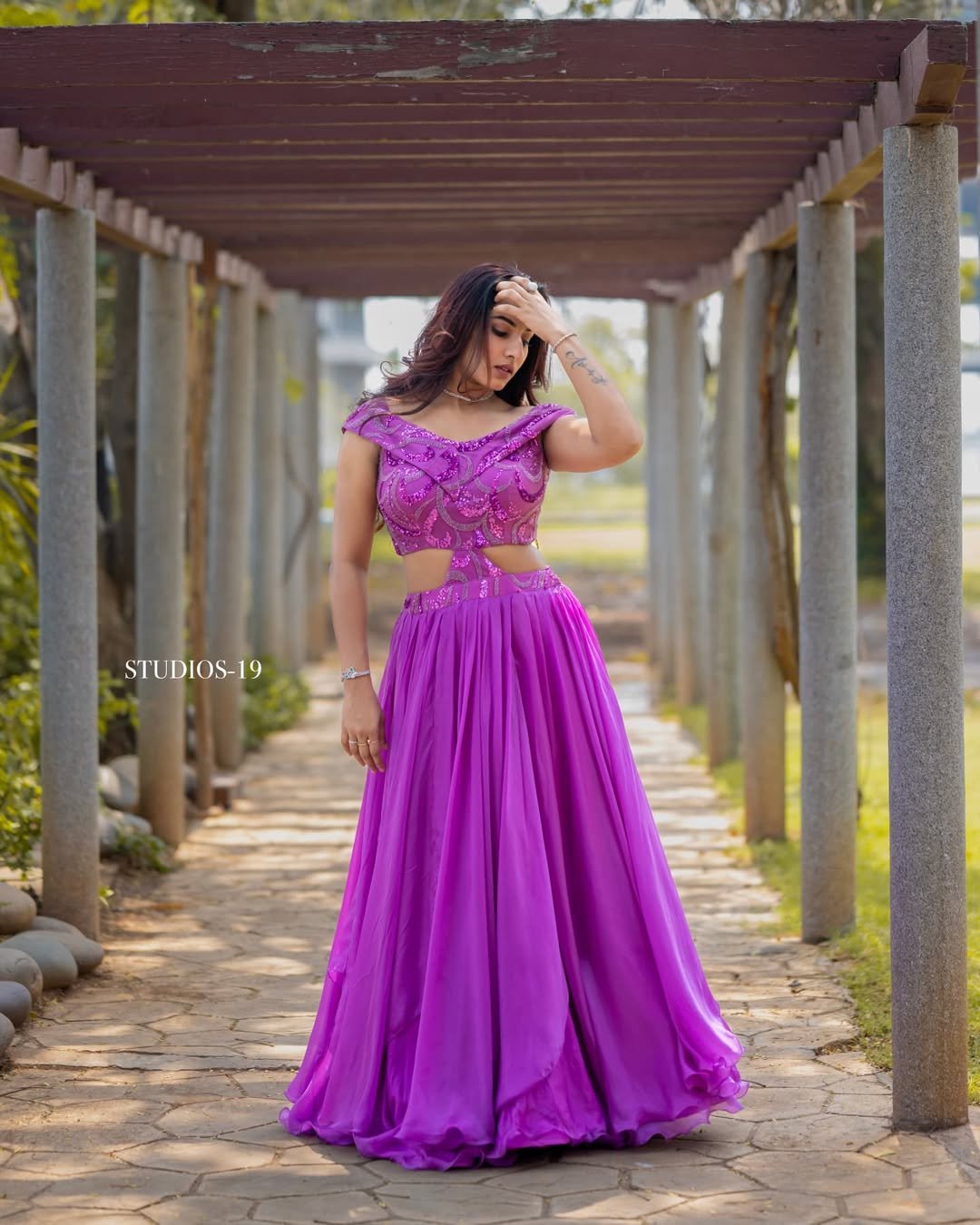 Actress vishnupriya photo gallery