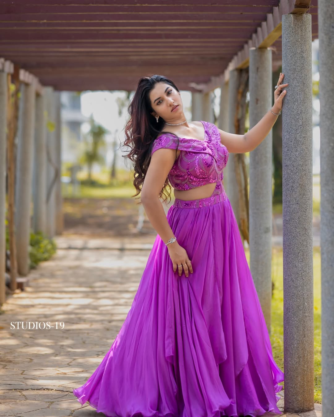 Actress vishnupriya photo gallery