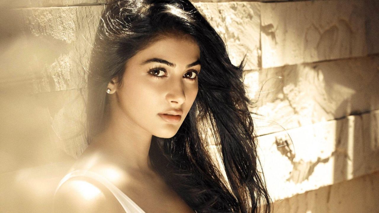 Pooja Hegde: పాపం.. పూజను కూడా వదల్లేదు!