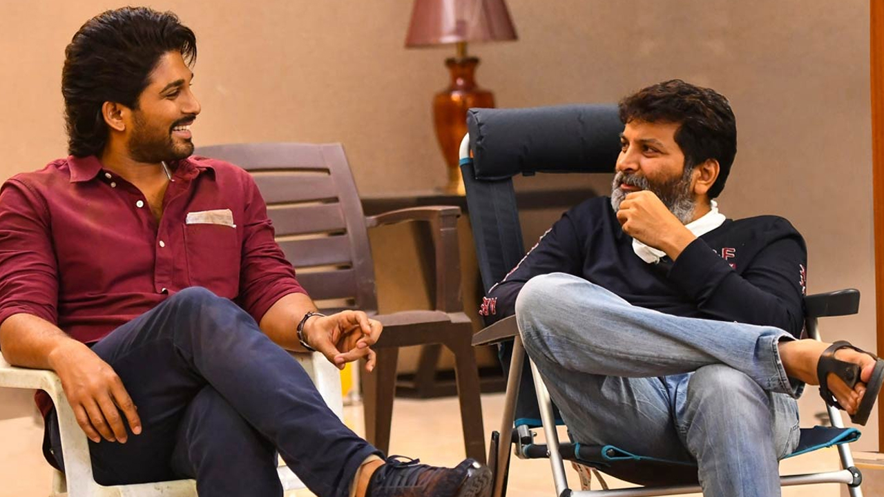 Allu Arjun-Trivikram: అల్లు అర్జున్‌పై ఆశలు వదిలేసుకున్న త్రివిక్రమ్.. నెక్ట్స్ ఆ స్టార్ హీరోతో మూవీ ప్లాన్ చేస్తున్నాడా..?