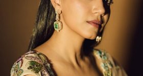 Ritu Varma: లెహెంగాలో తెలుగందం.. కొంటెచూపుతో కవ్విస్తూ..!