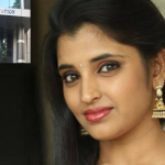 Anchor Shyamala : పోలీసు స్టేషన్ మెట్లు ఎక్కిన యాంకర్ శ్యామల… హైకోర్టుకి వెళ్లినా… తప్పలేదు