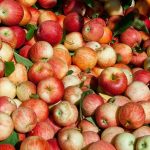 Buying Apples: యాపిల్స్ ఇలా ఉంటే అస్సలు కొనొద్దు.. మంచి వాటిని ఇలా ఎంచుకోండి