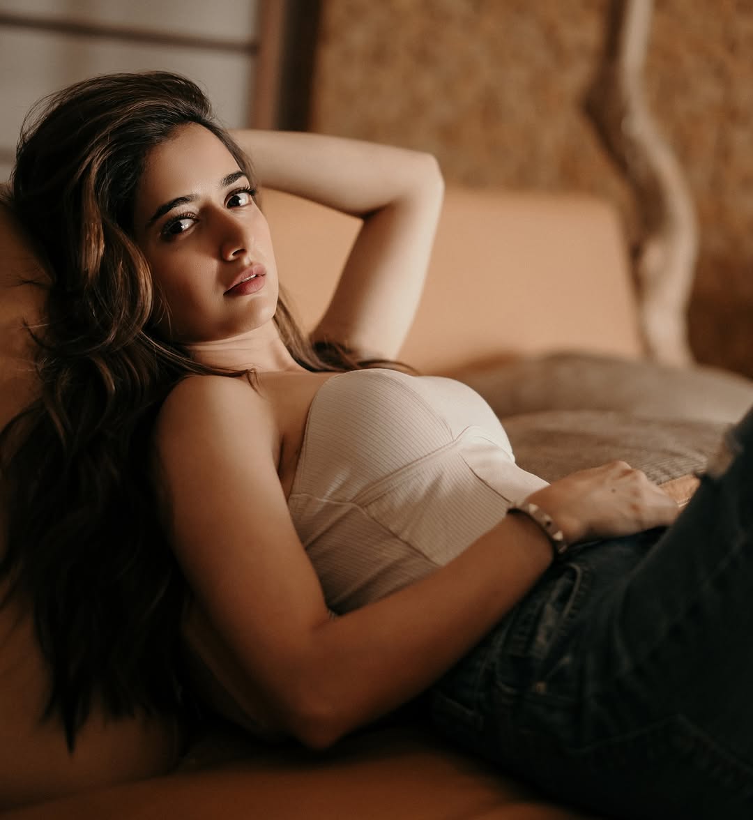 Ashika Ranganath Photo Gallery