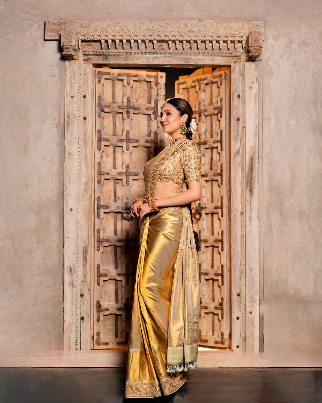 Neha Shetty Photo Gallery