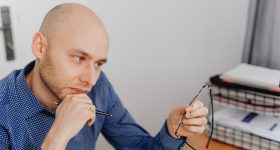 Hair Growth: గుండు చేసుకుంటే.. జుట్టు రాలే సమస్య తీరుతుందా?