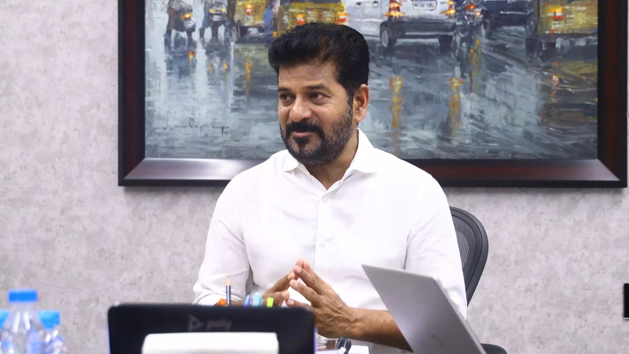 CM Revanth Reddy: ఆ ఫోటోలు, వీడియోలన్నీ ఫేక్.. హెచ్‌సీయూ వివాదంపై సీఎం రేవంత్ ఏమన్నారంటే..?