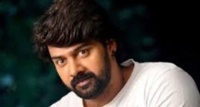 Naveen Chandra : త్రివిక్రమ్ అయినా సరే.. ఈయన కండీషన్స్ కి ఒప్పుకోవాల్సిందే..