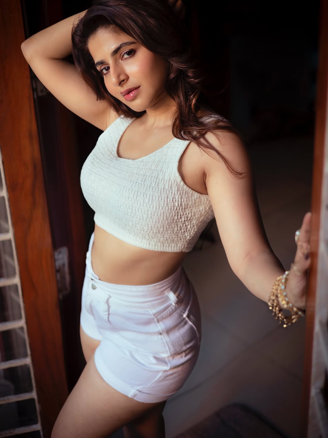 Iswarya Menon Photo gallery