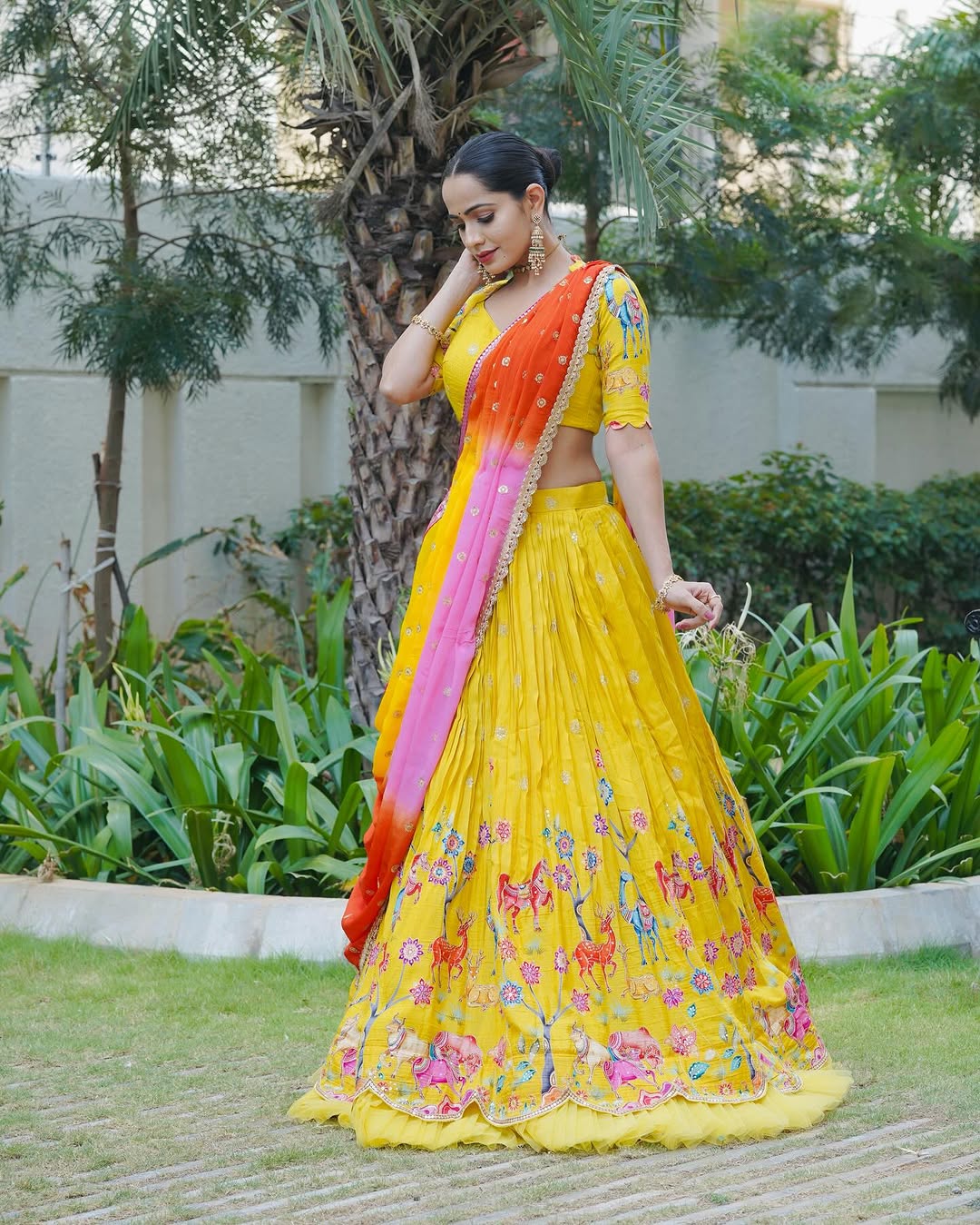 Actress Shobha Shetty Photo Gallery