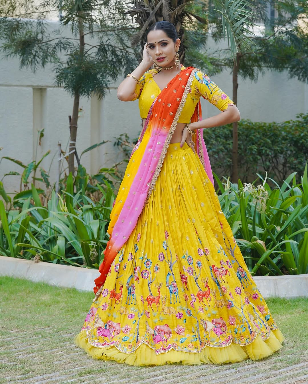 Actress Shobha Shetty Photo Gallery