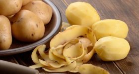 Potato Peel Benefits: బంగాళదుంప తొక్కలు పారేస్తున్నారా ? ఇది తెలిస్తే.. అస్సలు అలా చెయ్యరు !