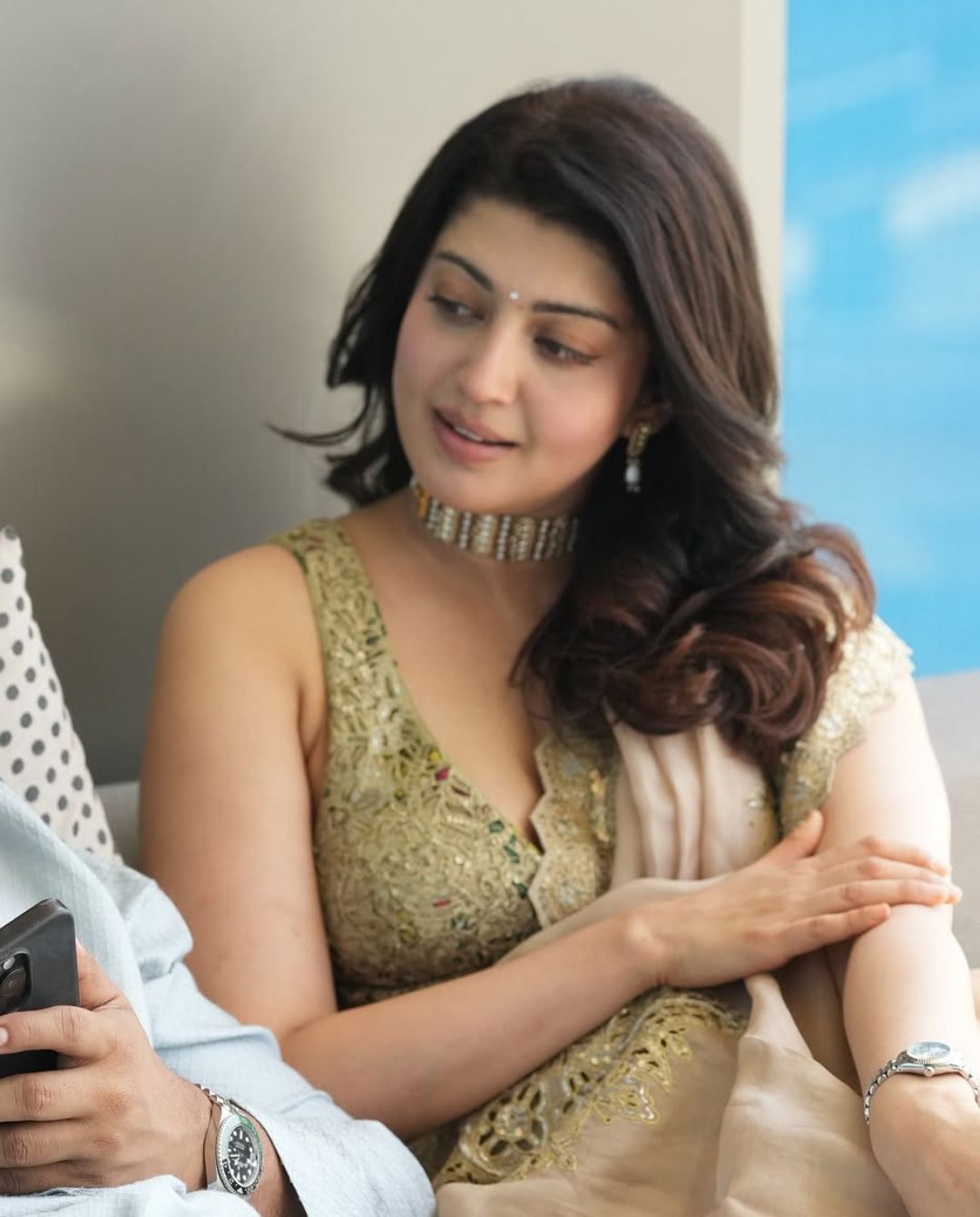 Pranitha Subhash: దుబాయ్ వెడ్డింగ్ డైరీస్.. ఆకట్టుకునే ఫోజులతో..!