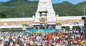 Tirupati : శ్రీవారి భక్తులకు షాకింగ్ న్యూస్.. అటువైపు వెళ్తే జేబులు గుల్లే..