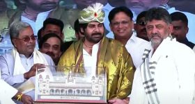 Poonam Kaur : ఆ పొలిటికల్ లీడర్ కాపాడినా... త్రివిక్రమ్‌ను వదిలేదే లేదు... ఆధారాలు ఉన్నాయంటూ పూనమ్ పోస్ట్