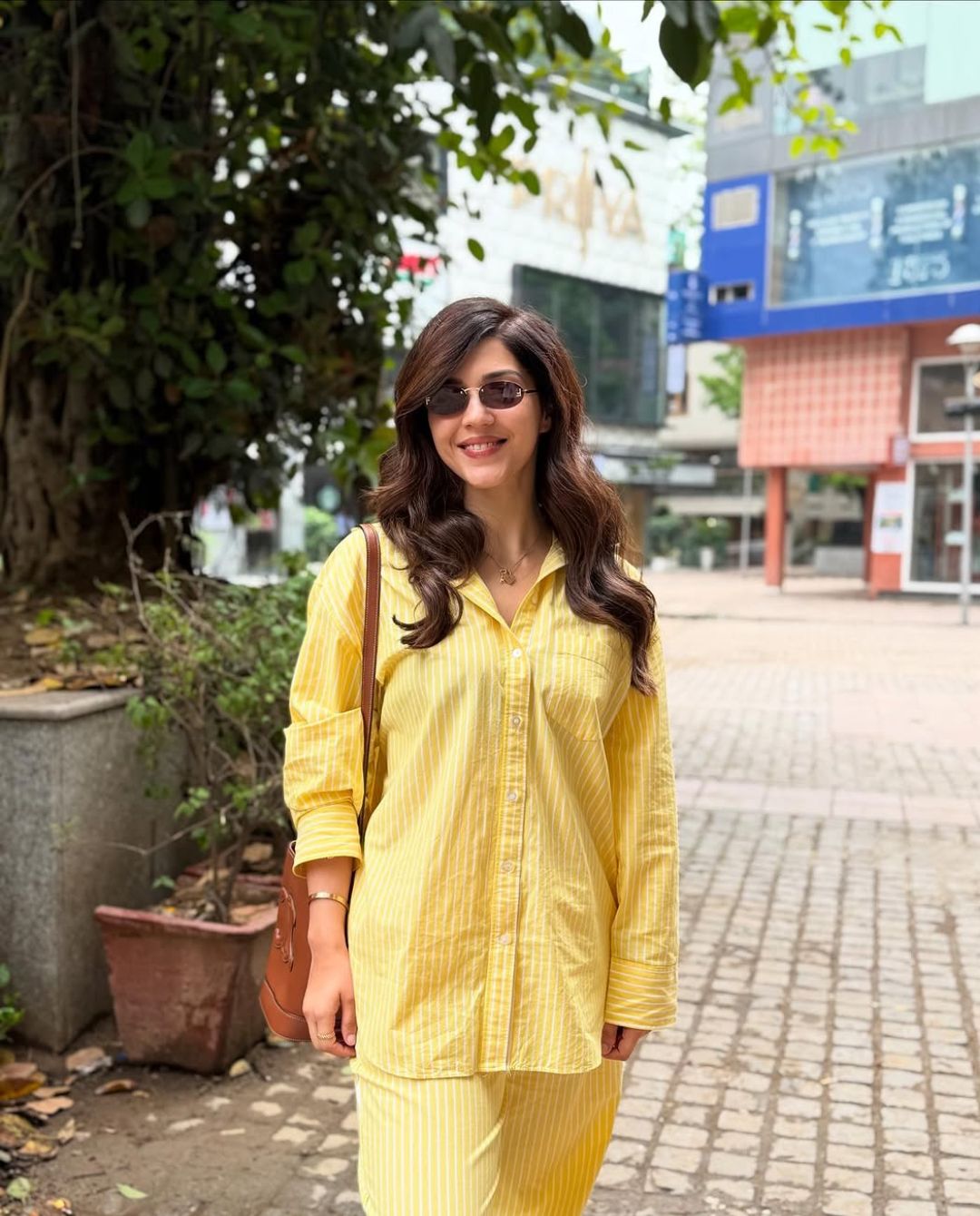 Mehreen pirzada: స్టైలిష్ లుక్ లో మెహ్రీన్.. మార్పు బాగుంది..!