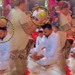 Viral Video : వరుడి తలపై కొబ్బరి బొండాన్ని పగలగొట్టాలా? ఇదెక్కడి సాంప్రదాయమయ్యా?