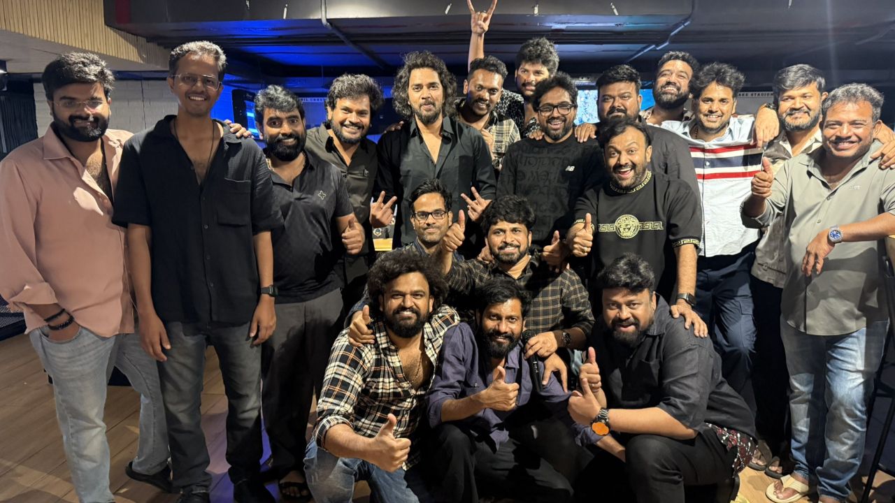 Sailesh Kolanu: సంతోషంలోనే కాదు కష్టాల్లో కూడా.. సూపర్ హిట్ బొమ్మ షేర్ చేసిన డైరెక్టర్!