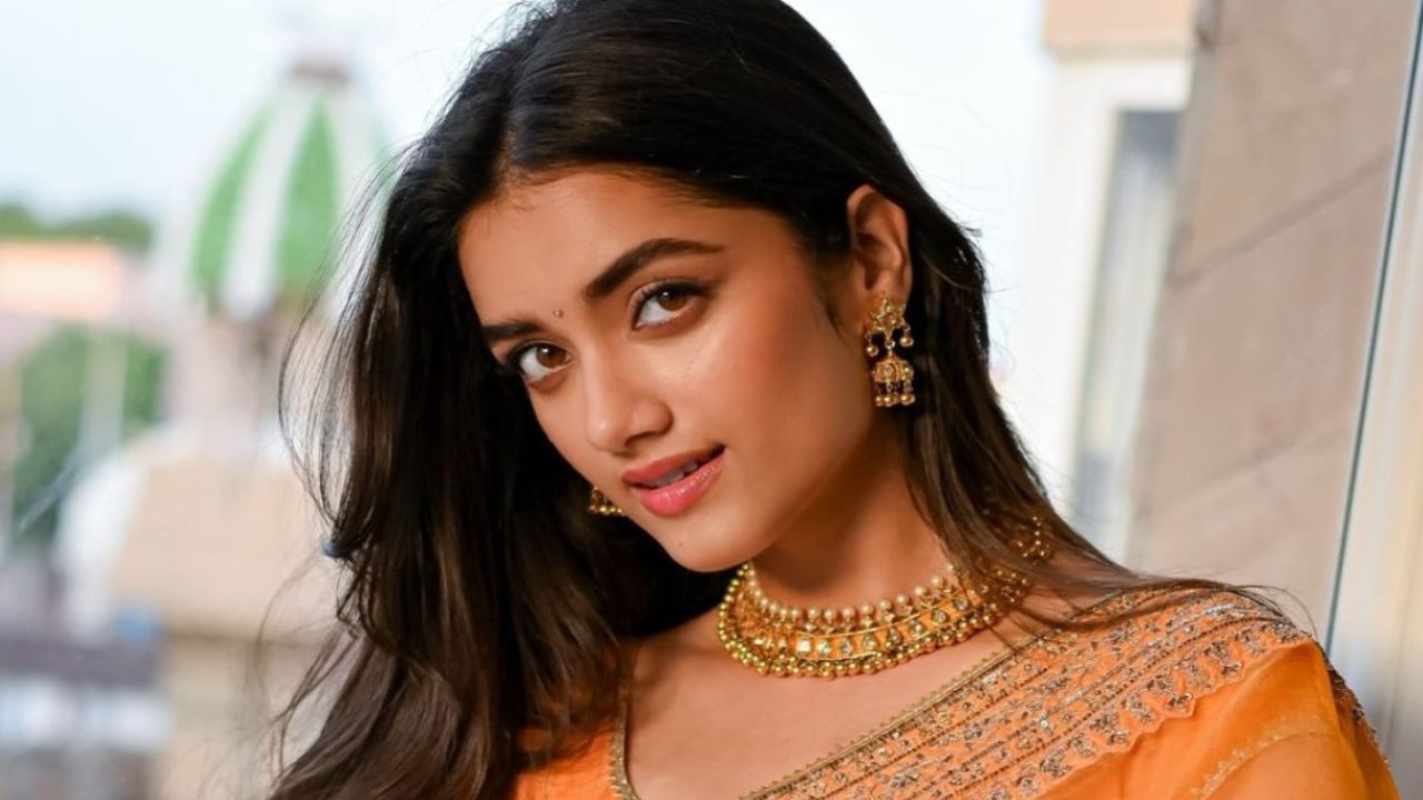 Bhagyashri Borse: ఆశలన్నీ అతడిపైనే.. మరీ నెరవేరుతాయా