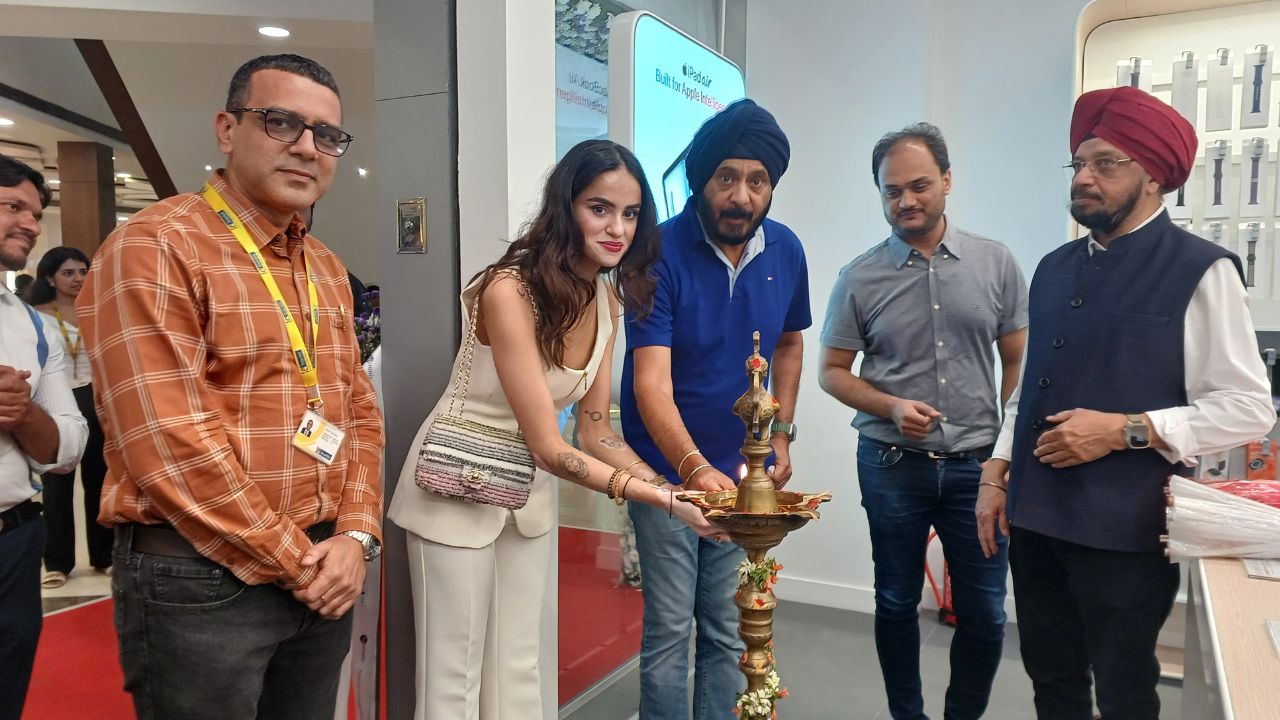 Aptronix : తెలంగాణలో తొలి ఆప్ట్రోనిక్స్.. 10వేలు బోనస్.. మిగతా ఆఫర్స్ మిస్ కాకండి..