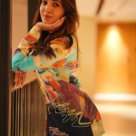 Neha Shetty:  టిల్లు బ్యూటీ కిల్లింగ్ లుక్స్.. ఆ చూపులకు ఫిదా అవ్వాల్సిందే…