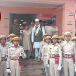 Viral News : ఫేక్ పోలీస్ స్టేషన్.. 300 మందికి టోపీ.. రూ.50 లక్షలు లూటీ..