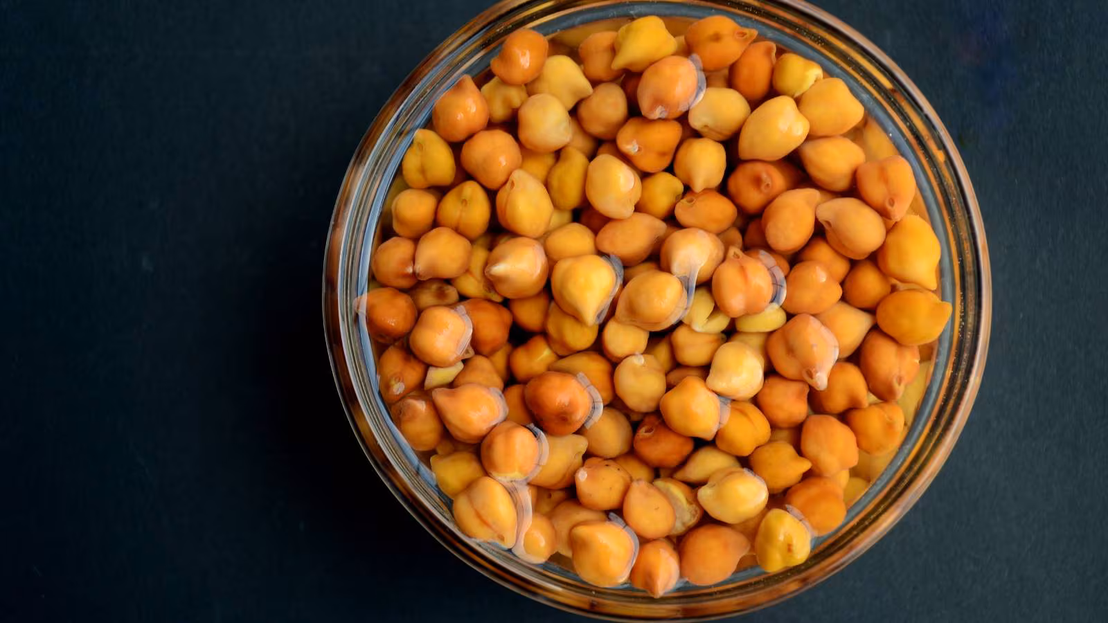 Soaked Chana: నానబెట్టిన శనగలు తింటే.. మతిపోయే లాభాలు !