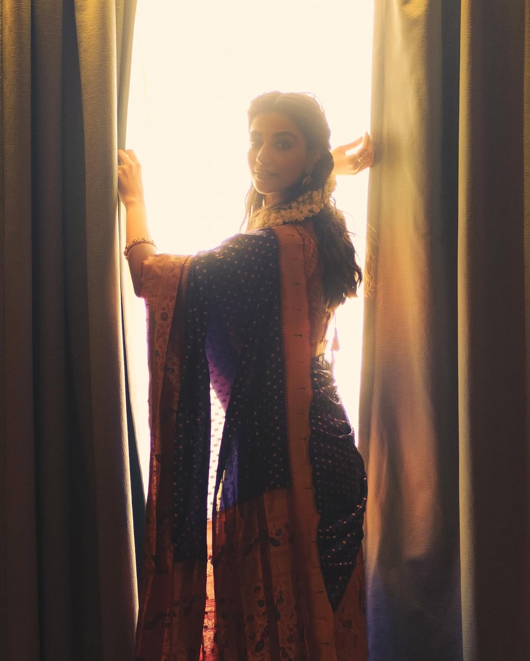 Meenakshi Chaudhary Photo Gallery
