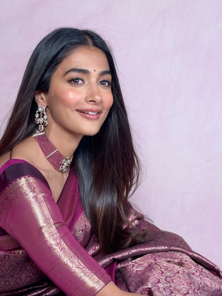 Actress Pooja Hegde Photo Gallery