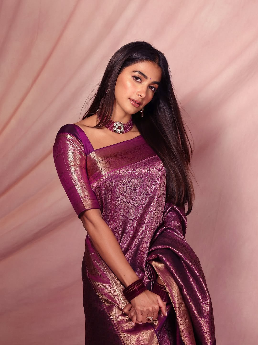 Actress Pooja Hegde Photo Gallery