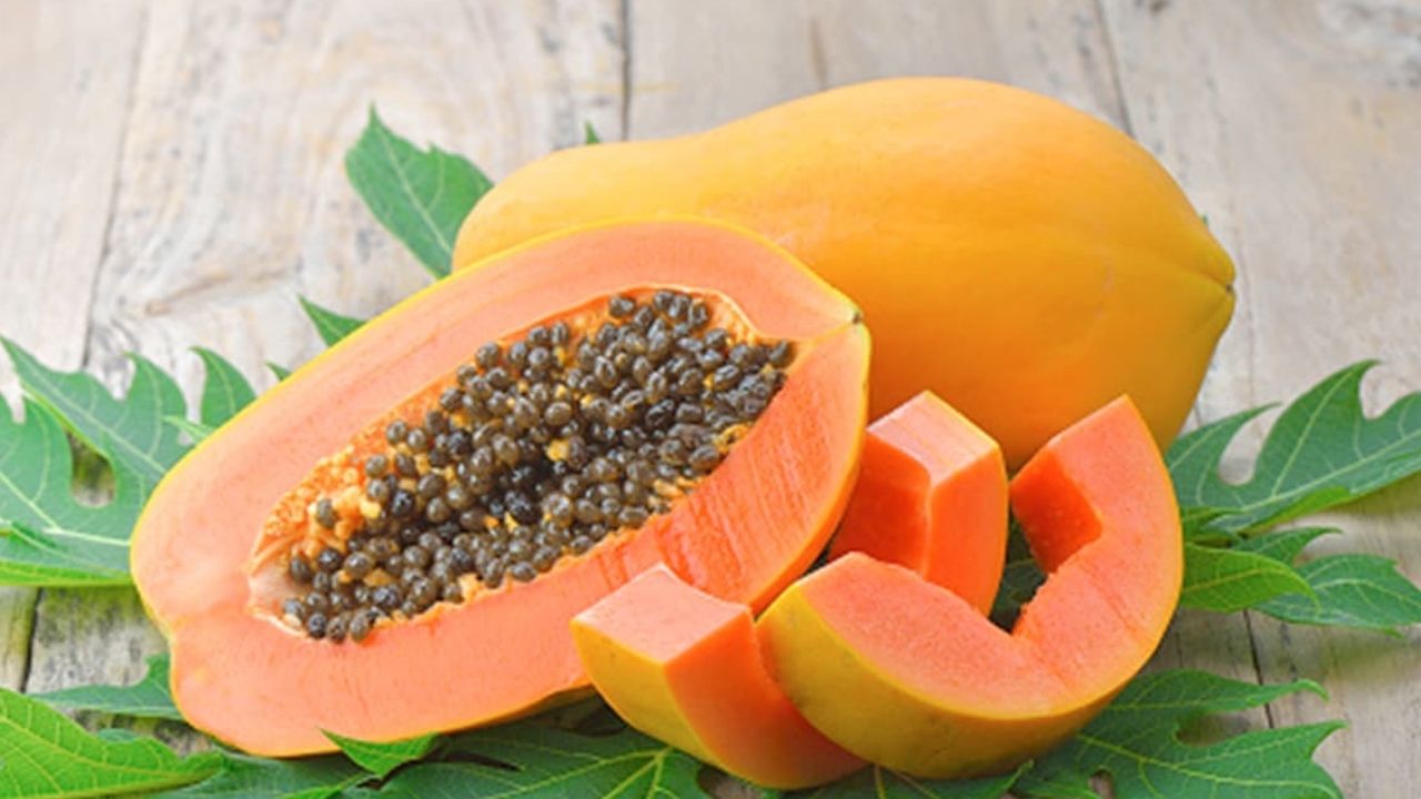 Papaya: ఉదయం ఖాళీ కడుపుతో బొప్పాయి తింటే.. బోలెడు లాభాలు