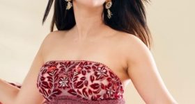 Pranitha Subhash: మరో ట్రెండీ అవుట్ ఫిట్ లో ప్రణీత దర్శనం.. వాలకం చూస్తోంటే?