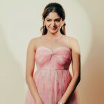 Aditi Shankar: క్యూట్ లుక్స్ తో ఆకట్టుకుంటున్న అదితి శంకర్.. టాలీవుడ్ నీళ్లు వంటపట్టాయే!
